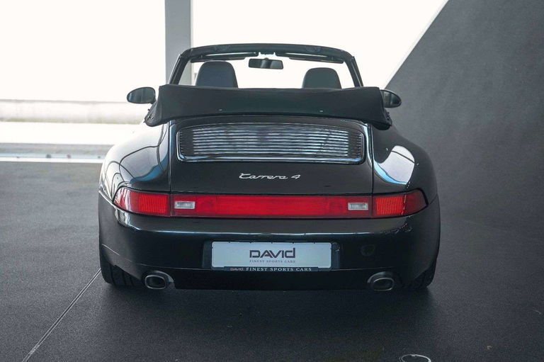 Porsche 993 Carrera 4