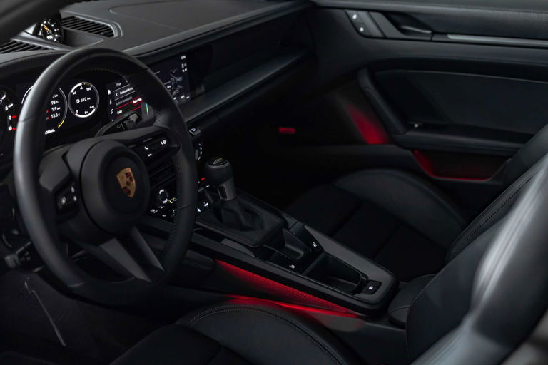 Porsche 992 GT3 Touring