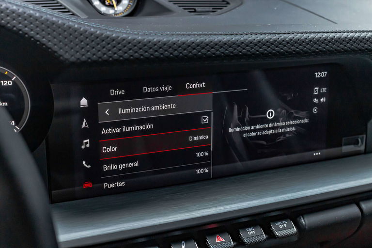 Porsche 992 GT3 Touring