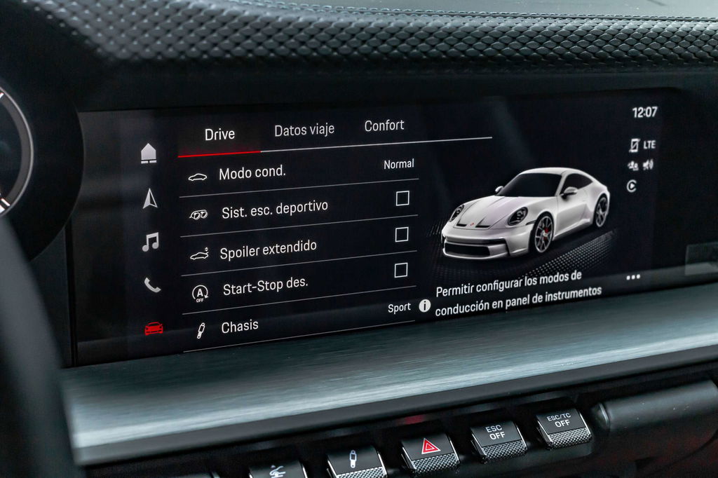 Porsche 992 GT3 Touring