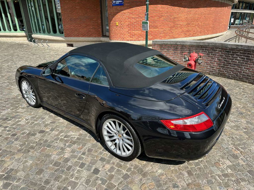 Porsche 997 Carrera 4