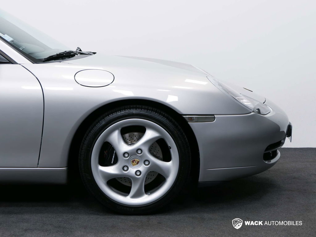 Porsche 996 Carrera