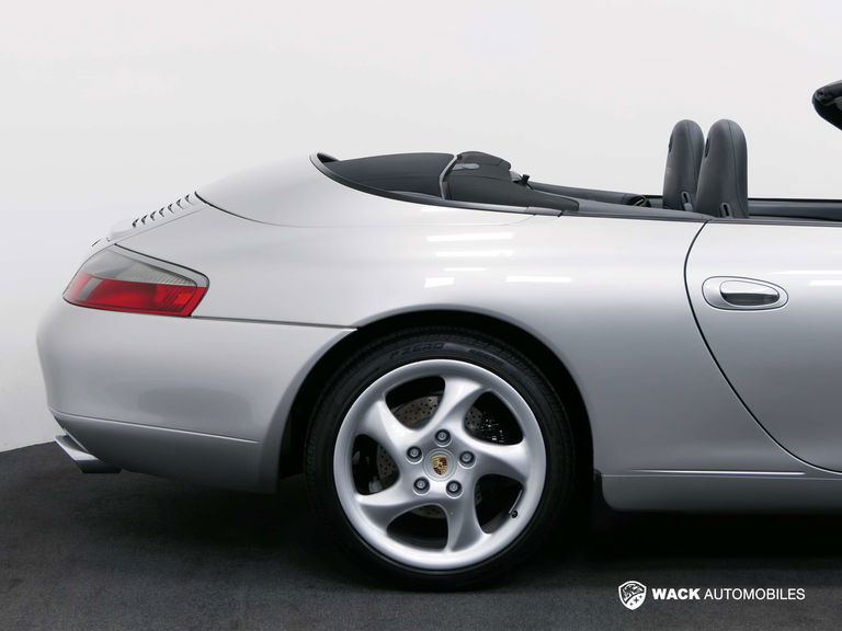 Porsche 996 Carrera