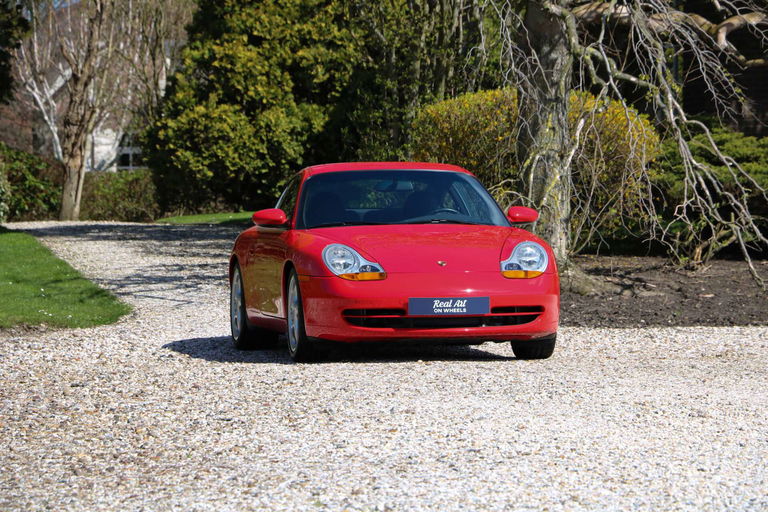 Porsche 996 Carrera