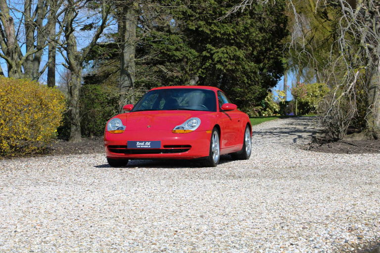 Porsche 996 Carrera