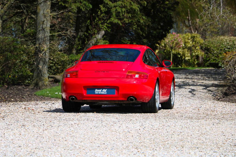 Porsche 996 Carrera
