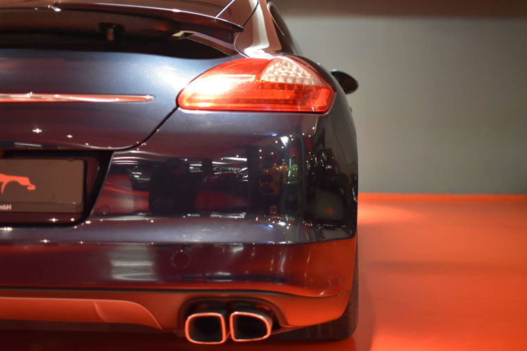 Porsche Panamera Turbo S