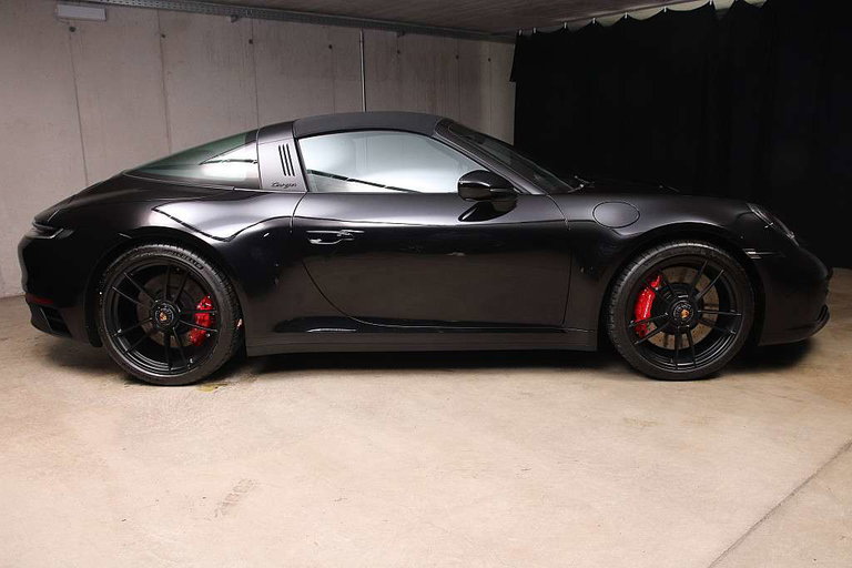 Porsche 992 Targa 4 GTS
