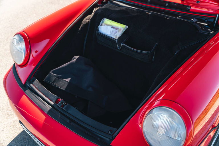 Porsche 964 Carrera 2