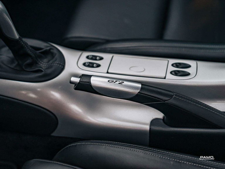 Porsche 996 GT2