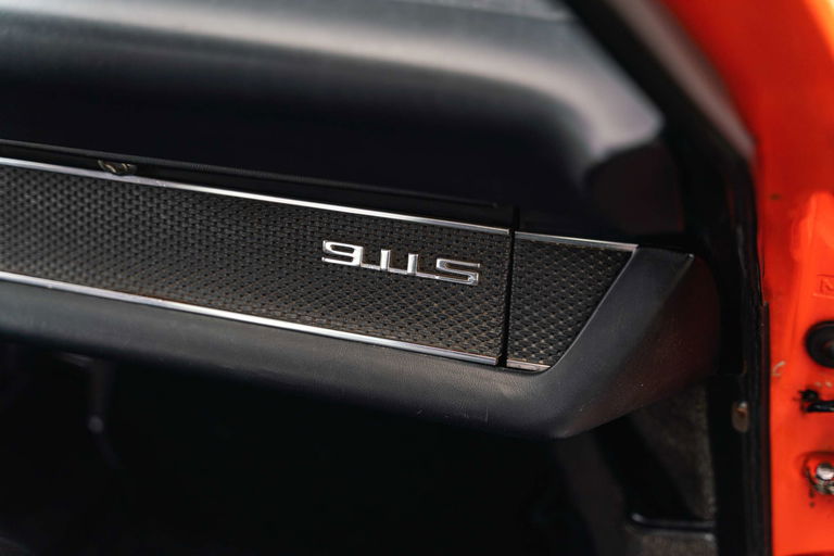 Porsche 911 S (F-Modell)