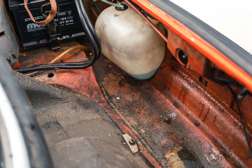 Porsche 911 S (F-Modell)