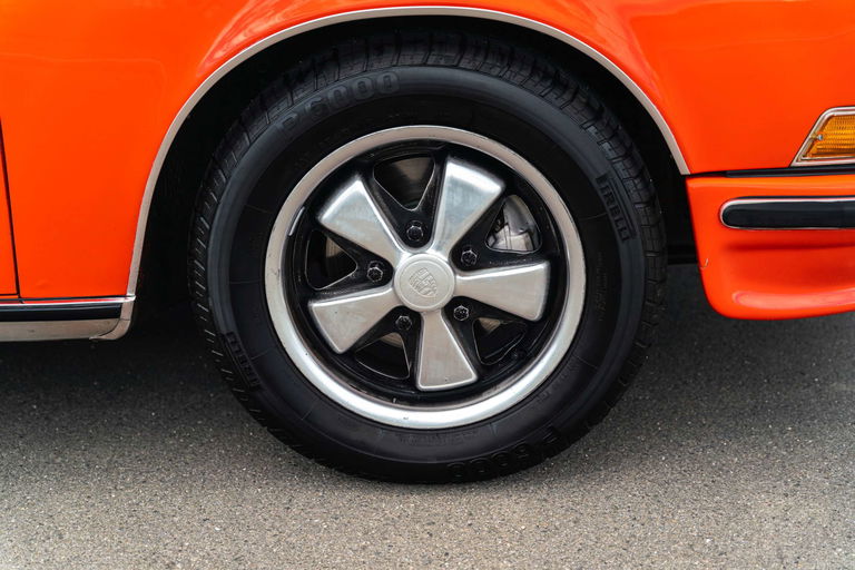 Porsche 911 S (F-Modell)