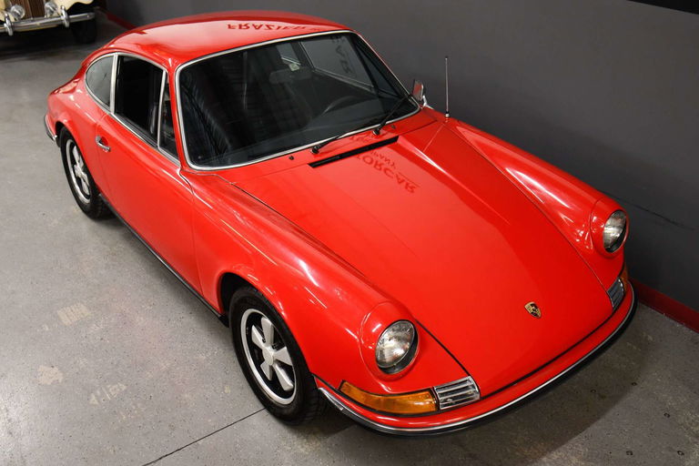 Porsche 911 E