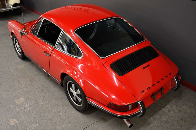 Porsche 911 E