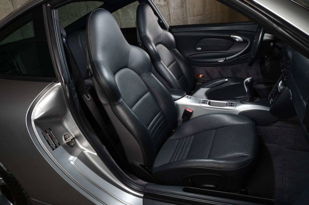 Porsche 996.2 Carrera “40 Jahre 911”