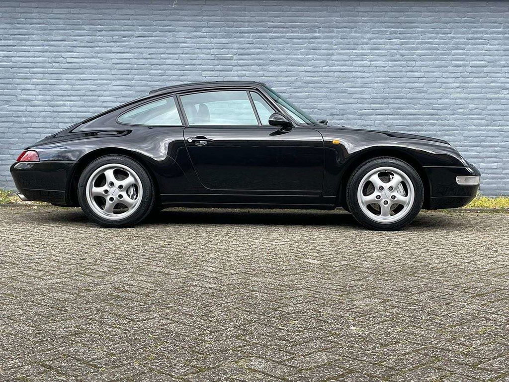 Porsche 993 Carrera 4
