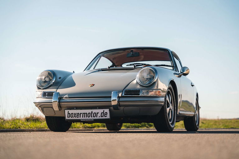 Porsche 911 T