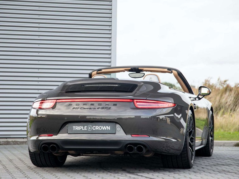 Porsche 991 Carrera 4 GTS