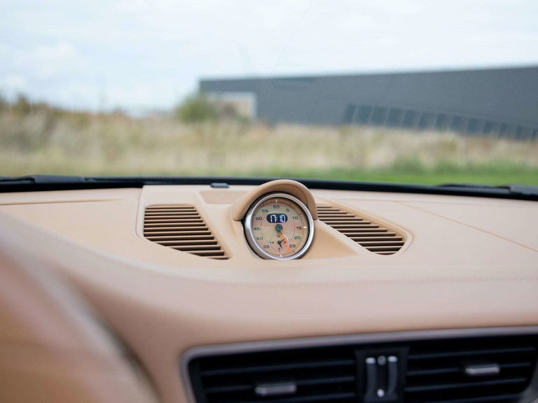 Porsche 991 Carrera 4 GTS