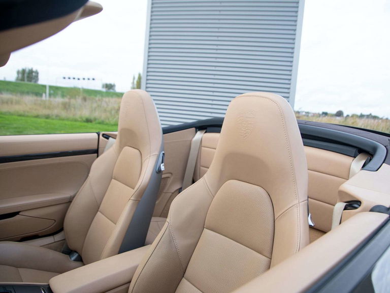 Porsche 991 Carrera 4 GTS