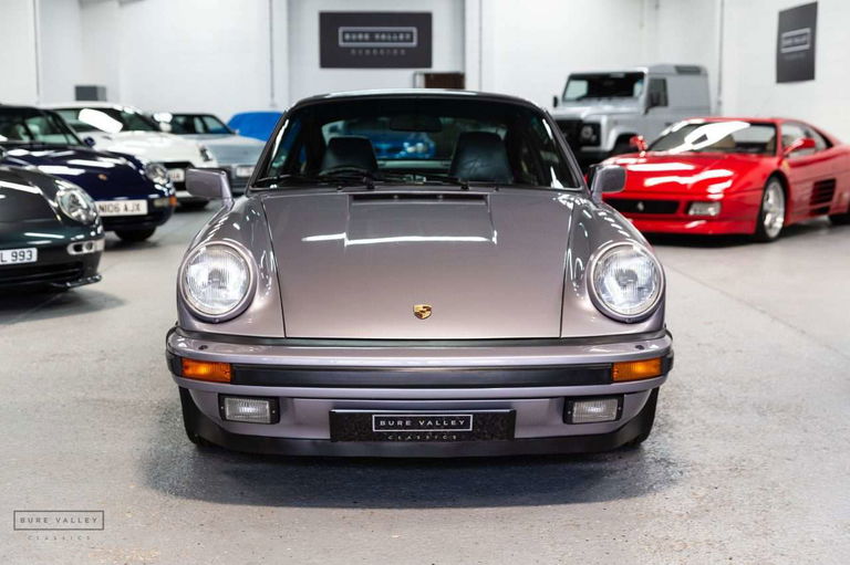 Porsche 911 Carrera 3.2