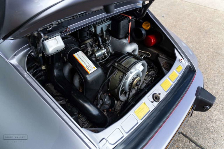 Porsche 911 Carrera 3.2