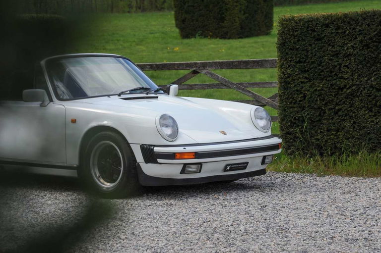 Porsche 911 Carrera 3.2