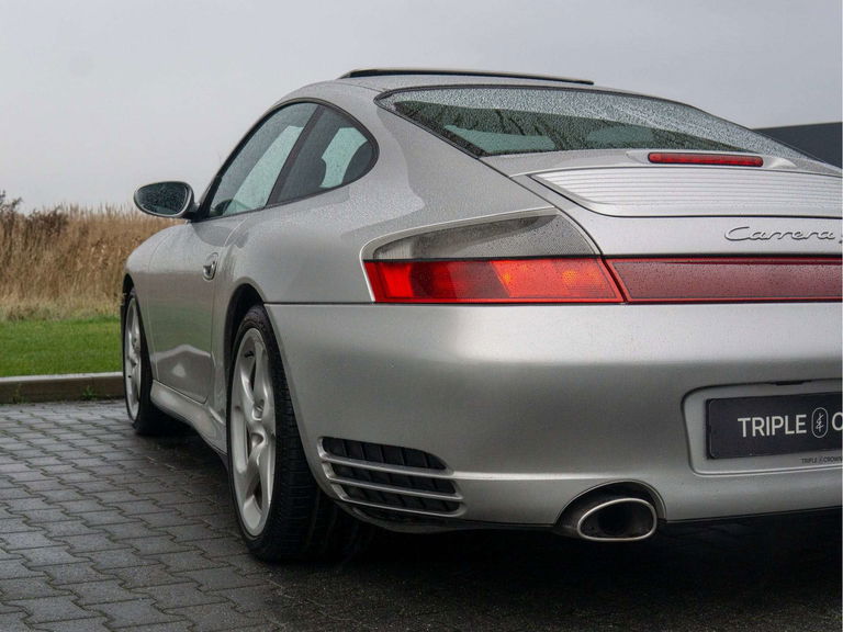 Porsche 996 Carrera 4S