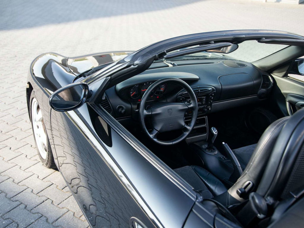 Porsche 986 Boxster