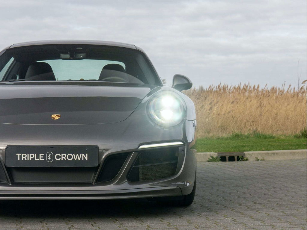 Porsche 991.2 Carrera GTS