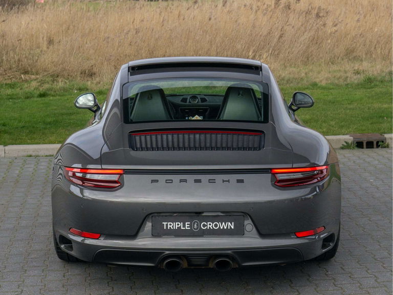 Porsche 991.2 Carrera GTS