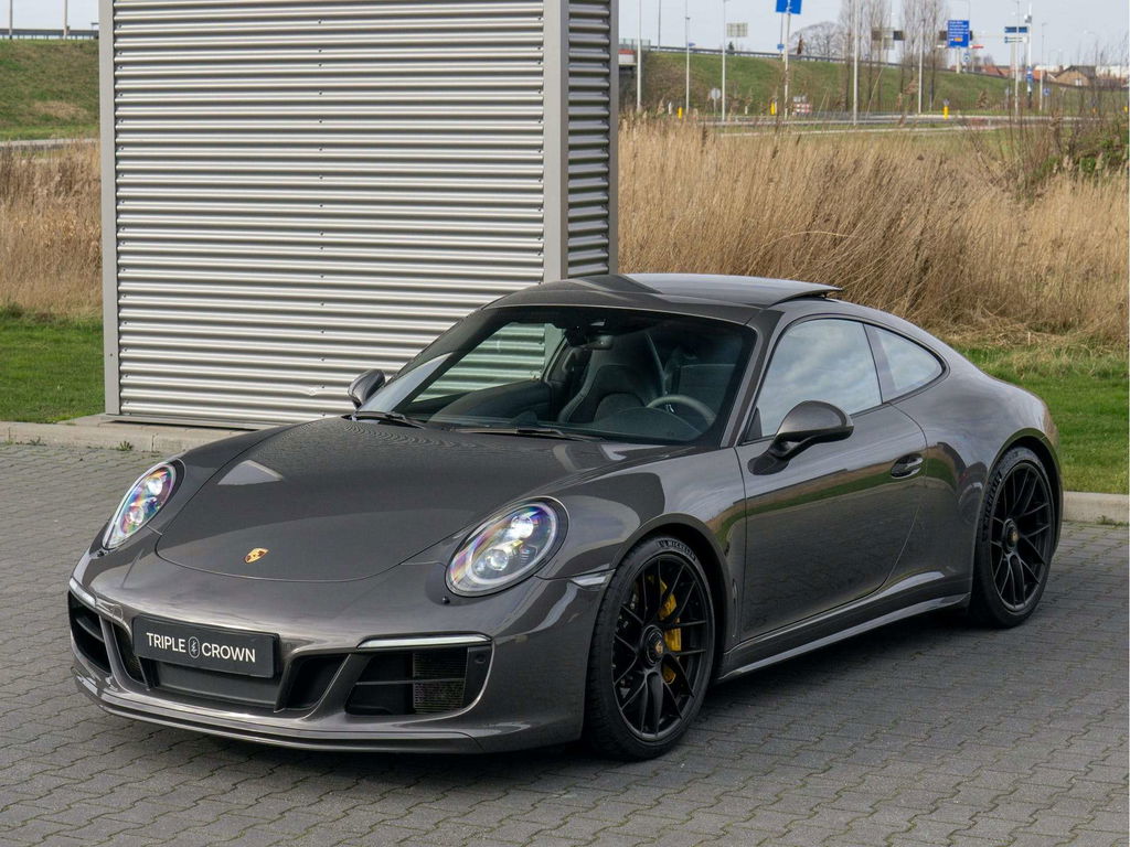 Porsche 991.2 Carrera GTS