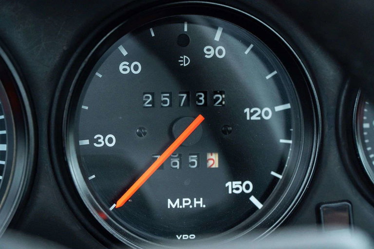 Porsche 911 Carrera (US)