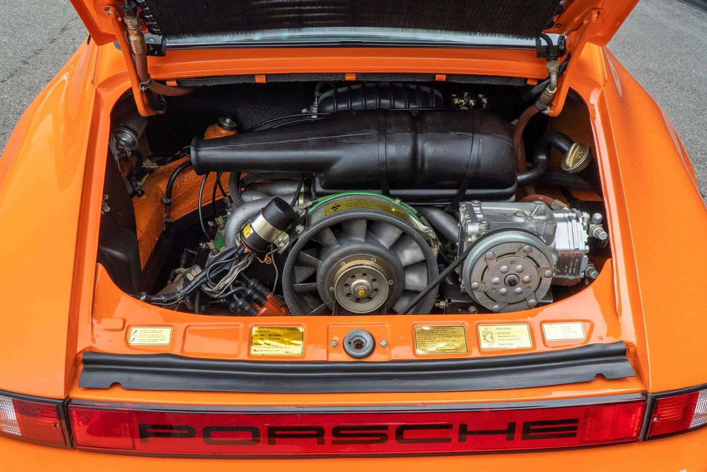 Porsche 911 Carrera (US)