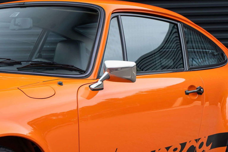 Porsche 911 Carrera (US)