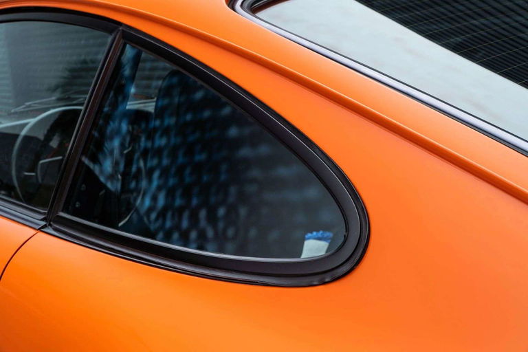 Porsche 911 Carrera (US)