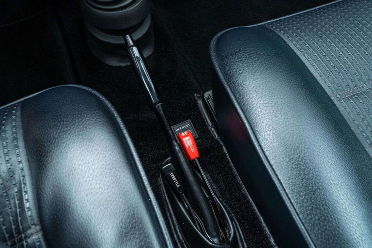 Porsche 911 Carrera (US)