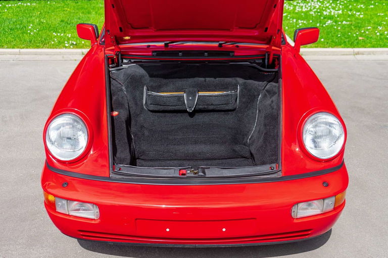 Porsche 964 Carrera 4