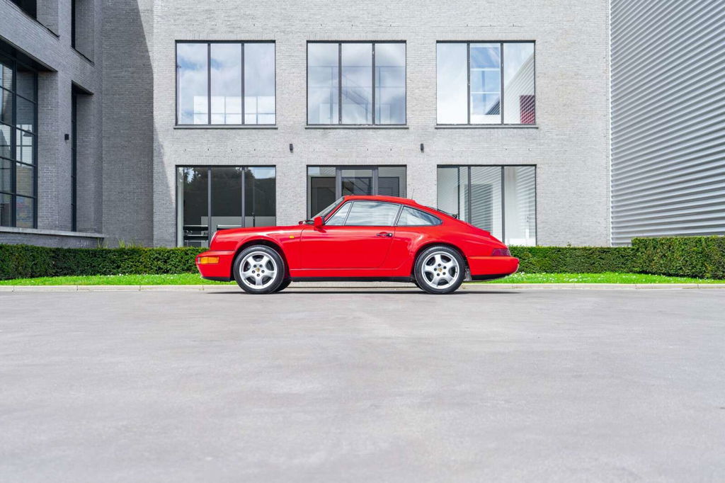 Porsche 964 Carrera 4