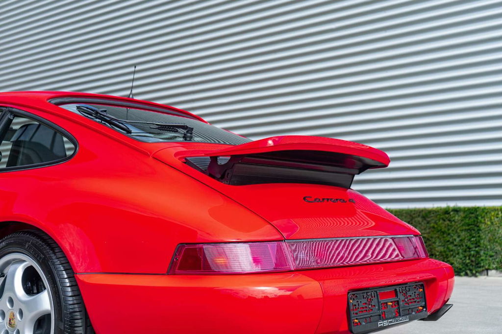 Porsche 964 Carrera 4