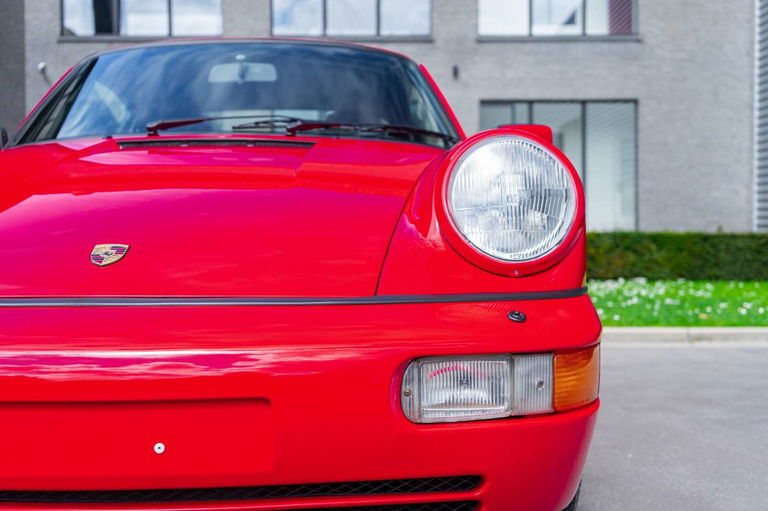Porsche 964 Carrera 4