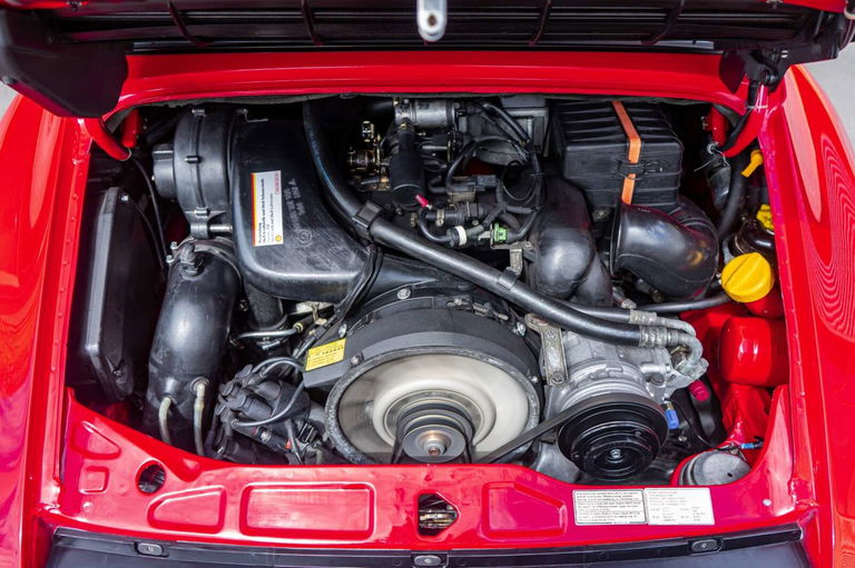 Porsche 964 Carrera 4