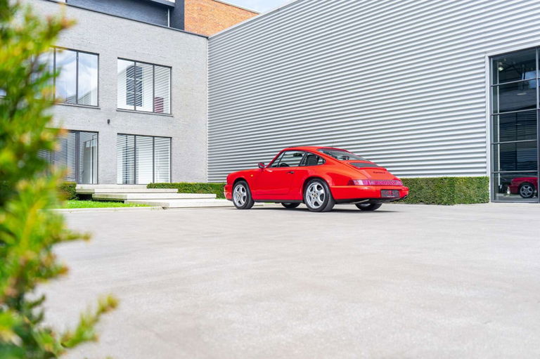 Porsche 964 Carrera 4