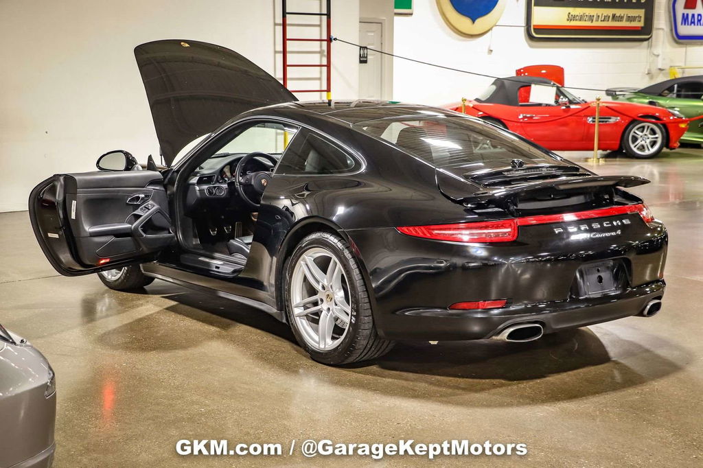 2013-porsche-911-carrera