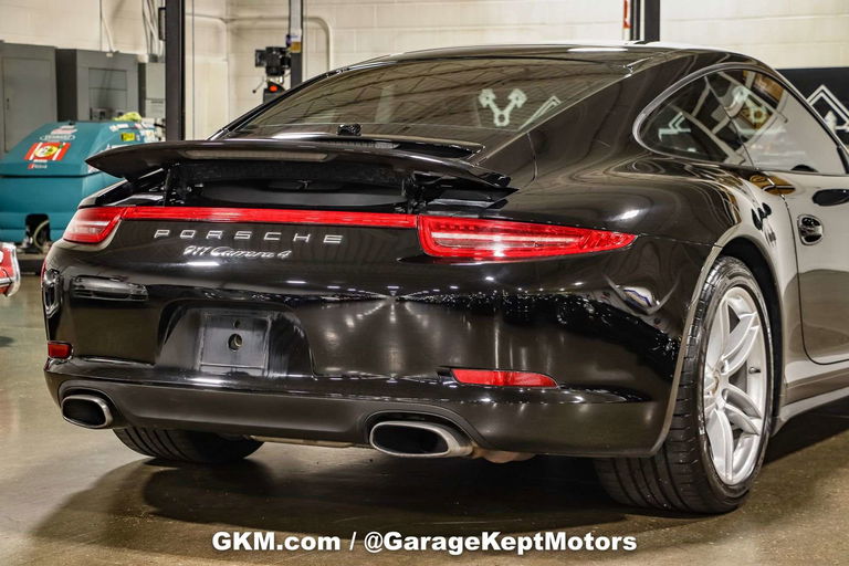 Porsche 991 Carrera 4