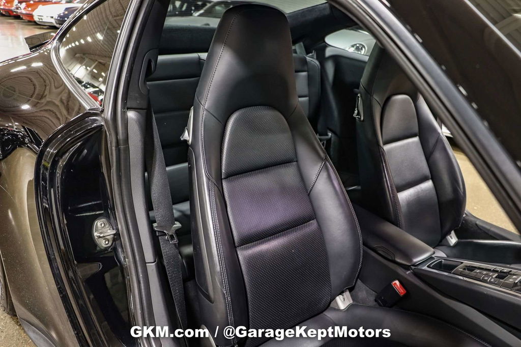 Porsche 991 Carrera 4