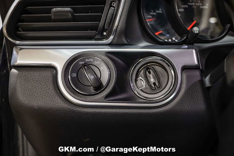 Porsche 991 Carrera 4