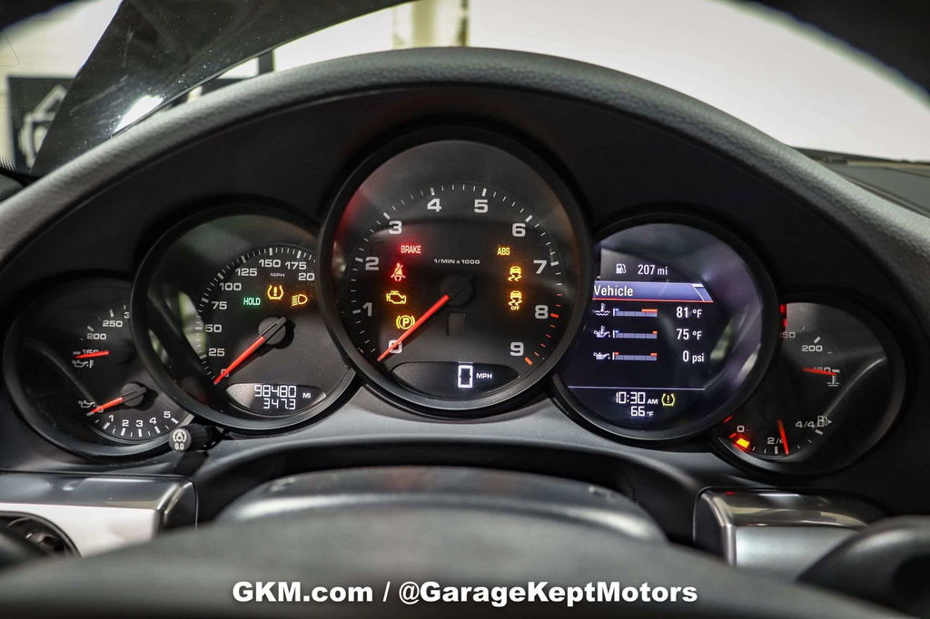 Porsche 991 Carrera 4