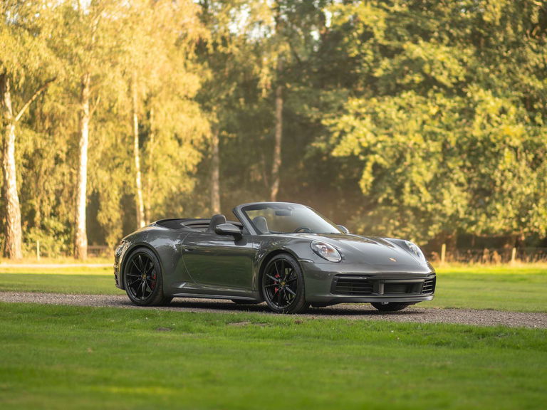 Porsche 992 Carrera 4S